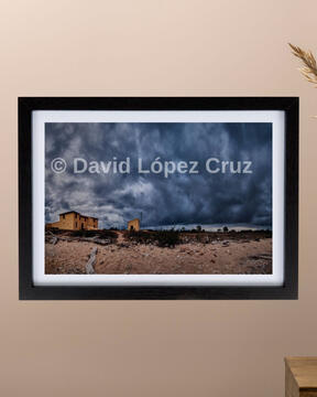 Please refer to the individual print's number. Mockup for reference only.
